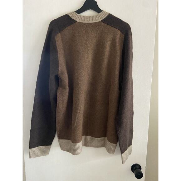 Gap Men’s Crewneck Sweater Recycled Colorblock Brown Size Large NWT - Picture 3 of 5
